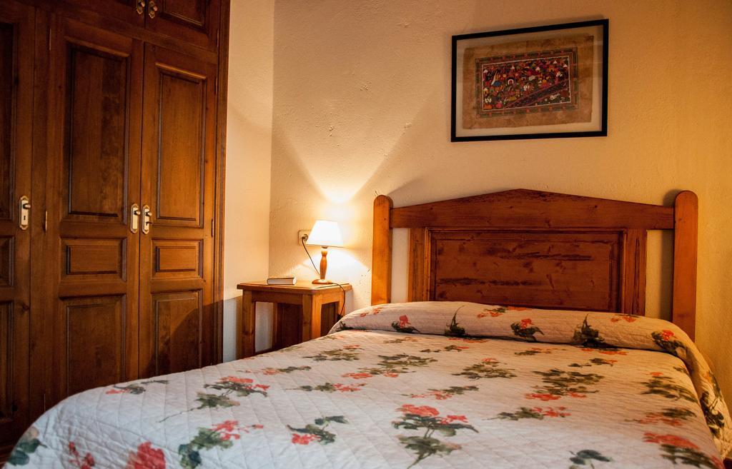 Sisquet Apartaments Erill la Vall Kamer foto