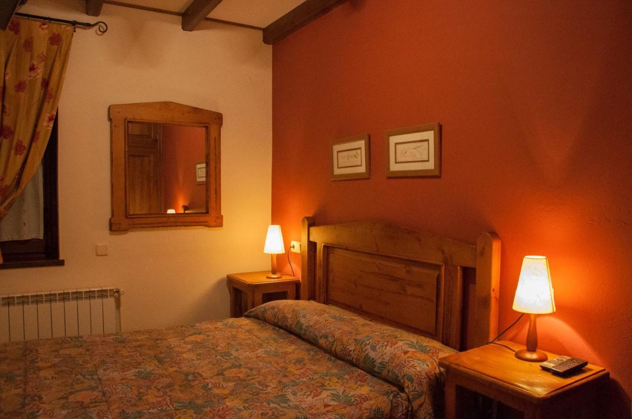Sisquet Apartaments Erill la Vall Buitenkant foto